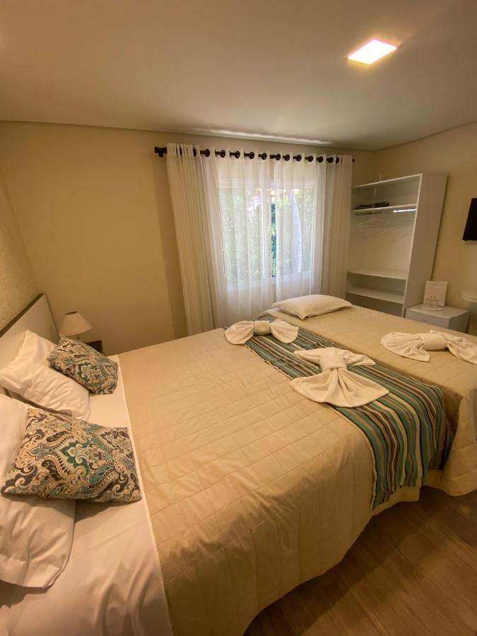 Bed and Breakfast Pousada Ipe Amarelo E Quinta Dos Medeiros Gramado Exterior foto
